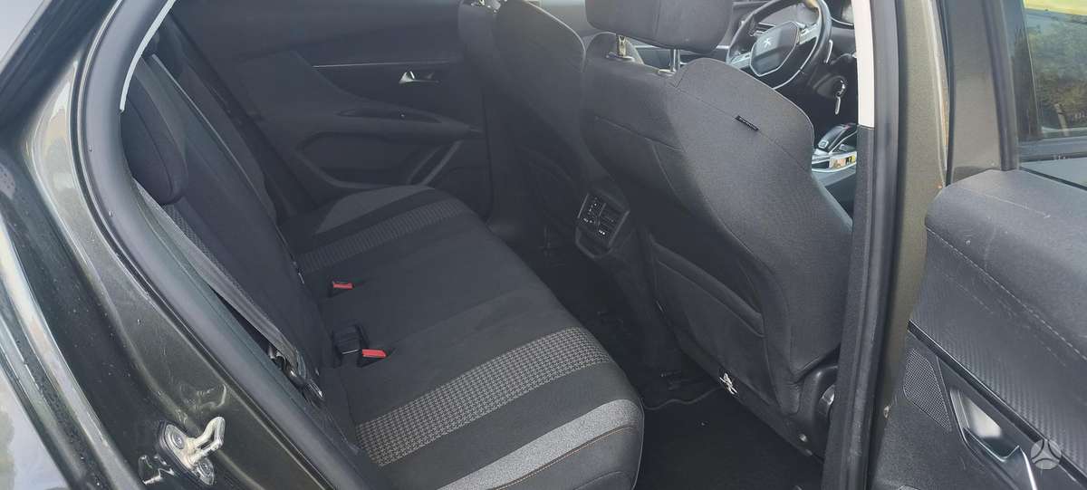 Peugeot 3008 - 10