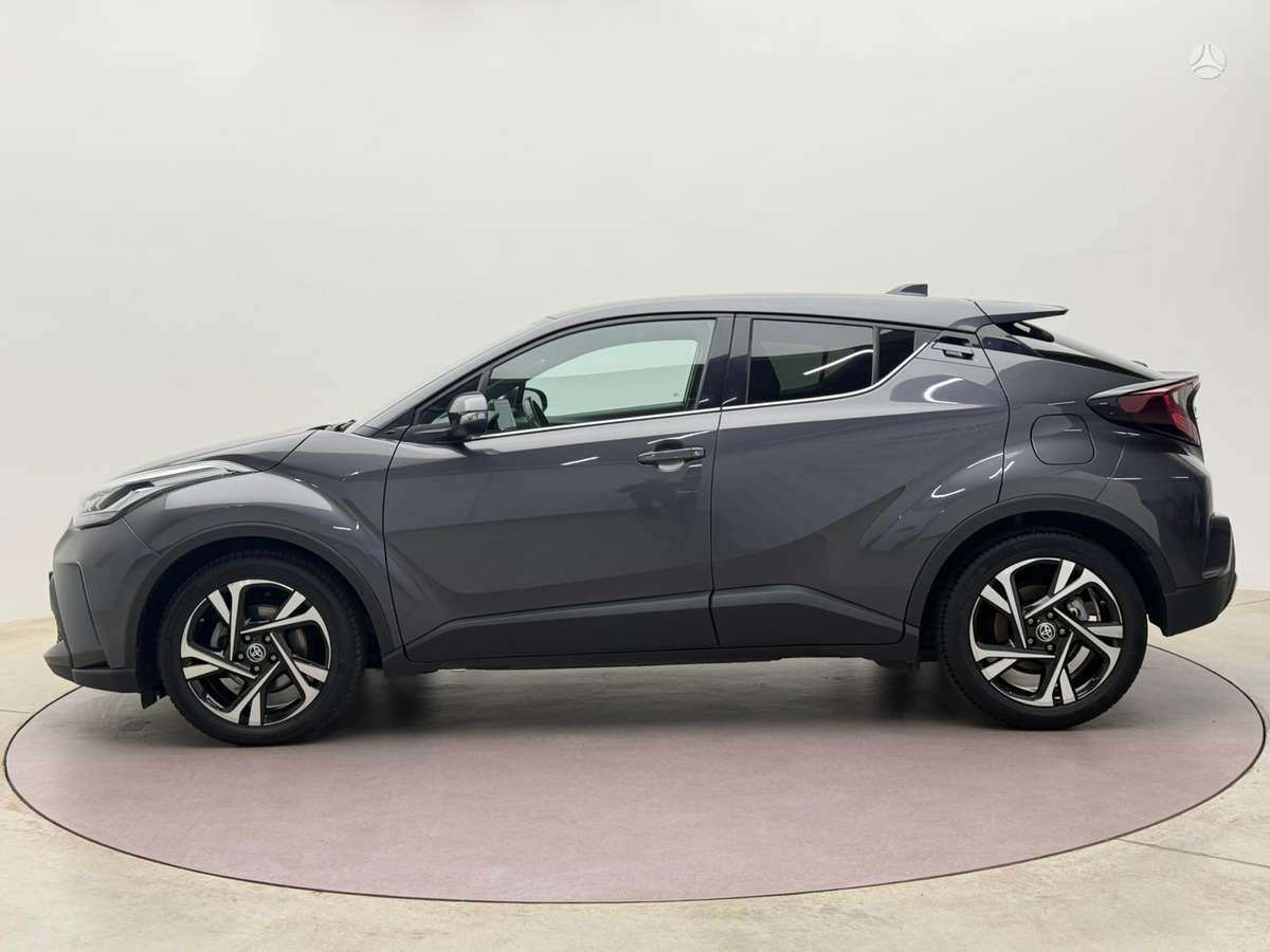 Toyota C-HR - 5