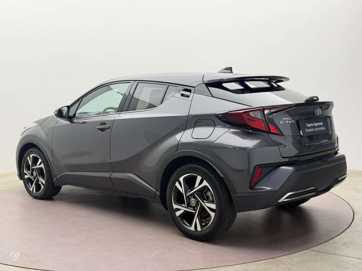 Toyota C-HR - 6
