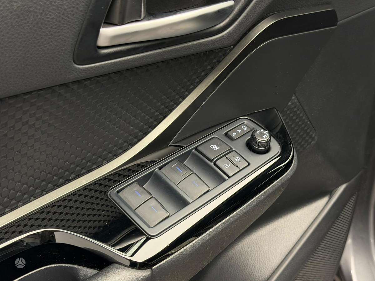 Toyota C-HR - 10