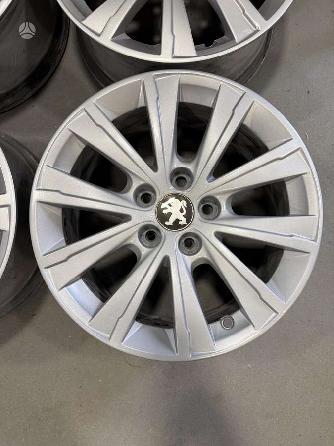 Peugeot, light alloy, R16