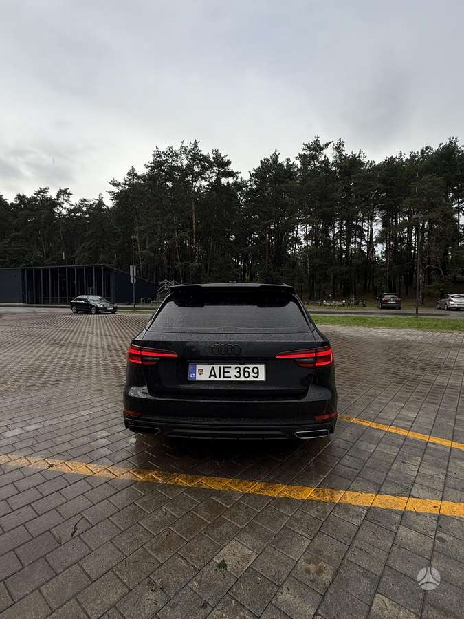 Audi A4, 2.0 l., Универсал