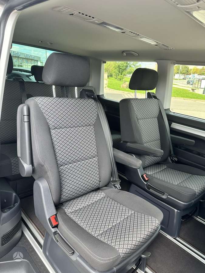 Volkswagen Multivan, 2.0 l., Минивэн