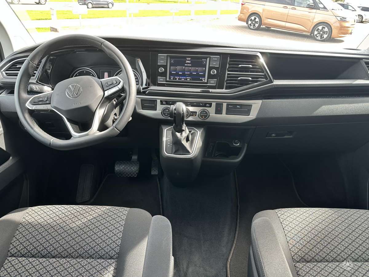 Volkswagen Multivan, 2.0 l., Минивэн