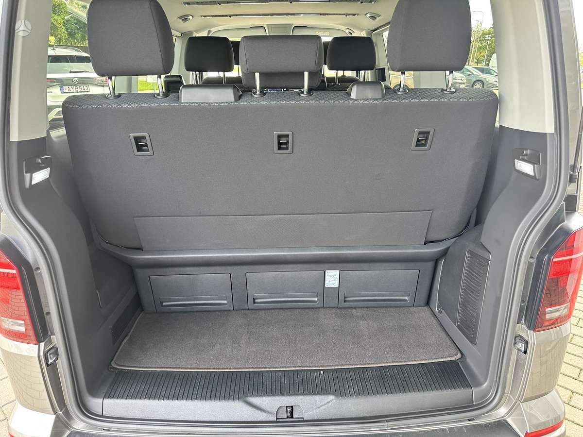Volkswagen Multivan, 2.0 l., Минивэн