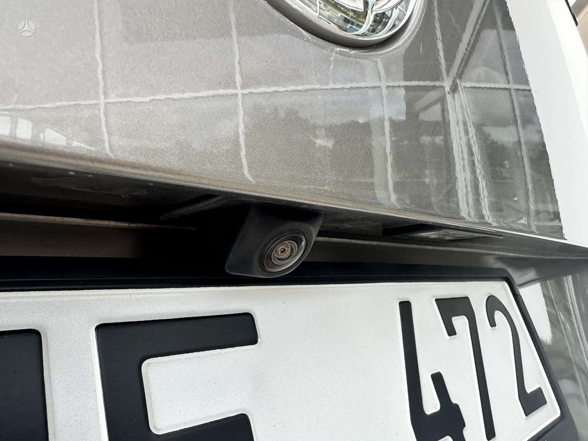 Volkswagen Multivan, 2.0 l., Минивэн