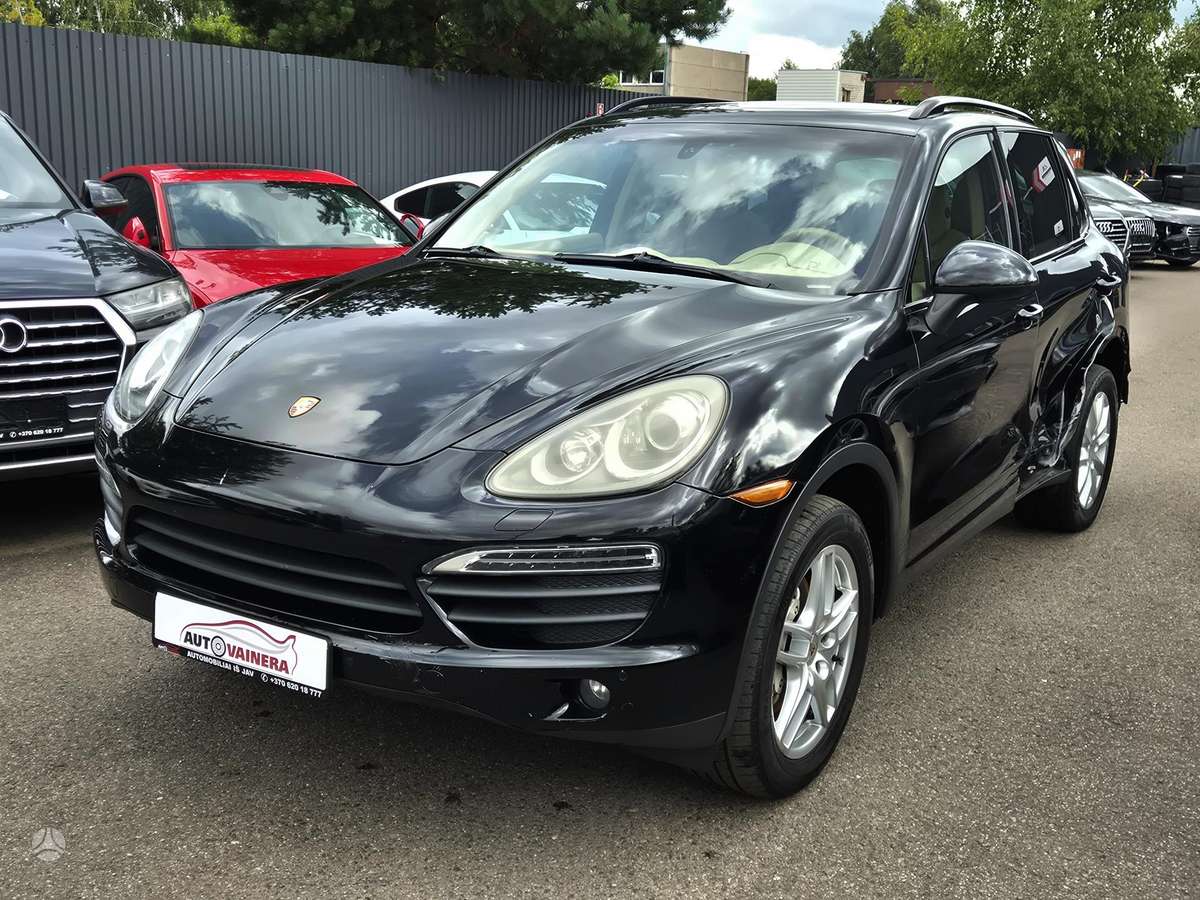 Porsche Cayenne - 3