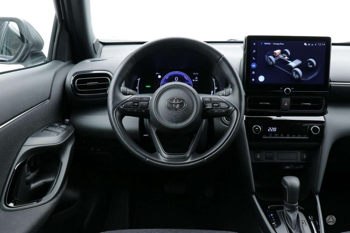 Toyota Yaris Cross - 8