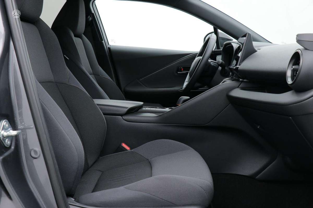 Toyota C-HR - 9