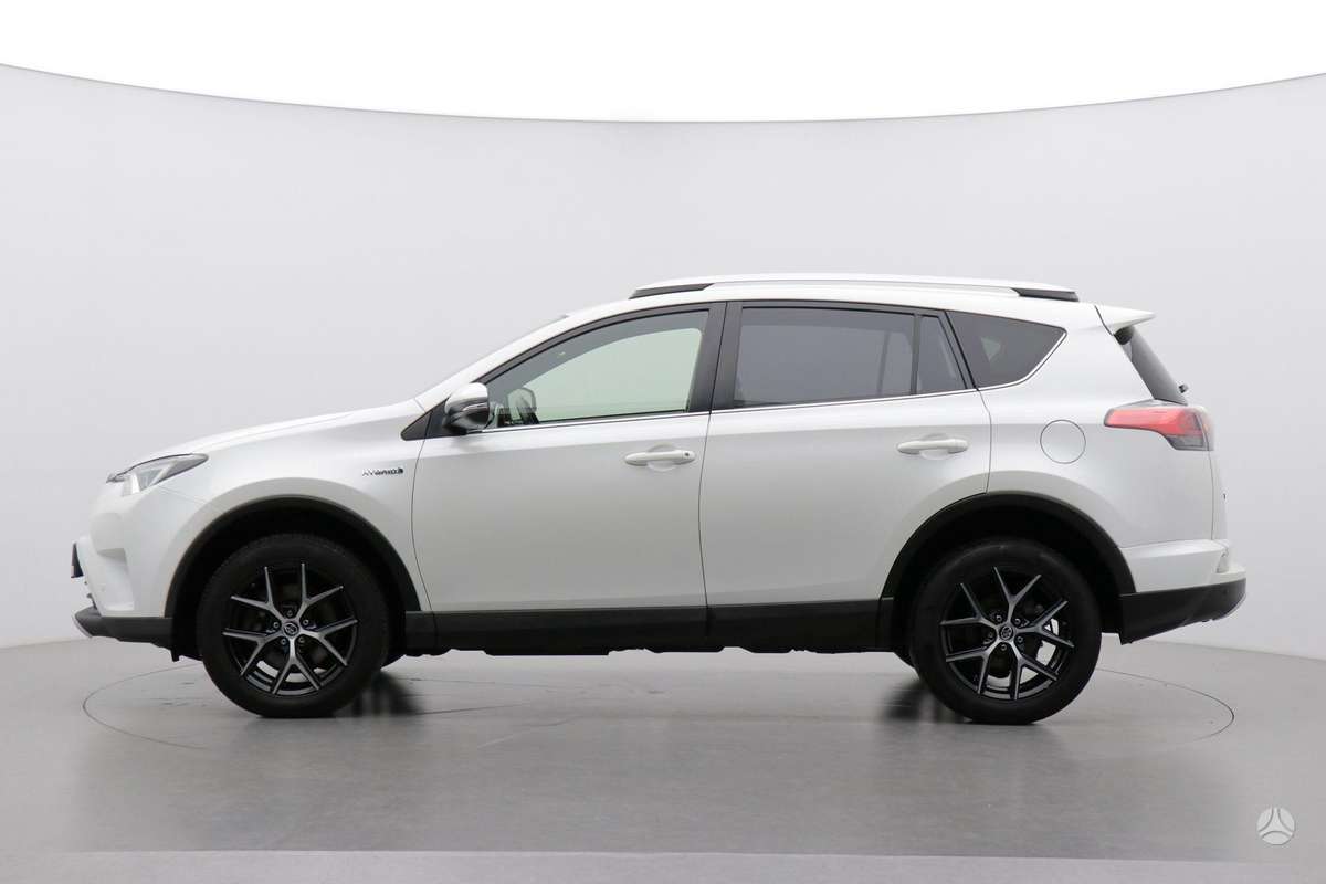 Toyota RAV4 - 3