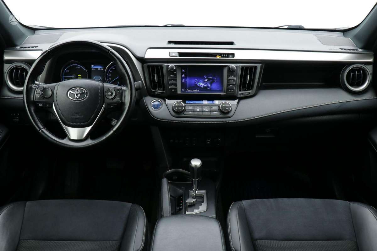 Toyota RAV4 - 6