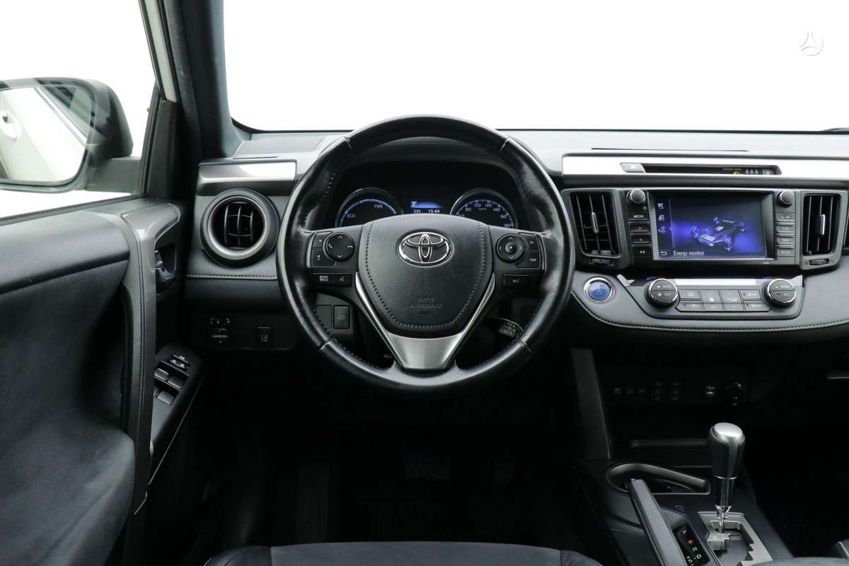 Toyota RAV4 - 7