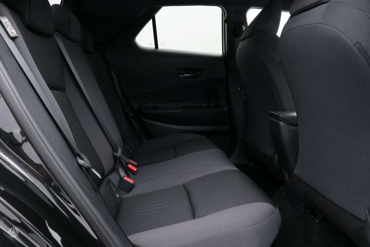 Toyota C-HR - 10