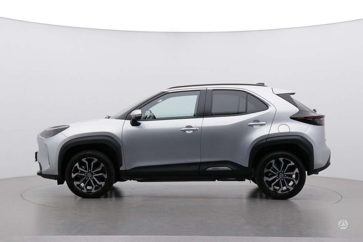 Toyota Yaris Cross - 3