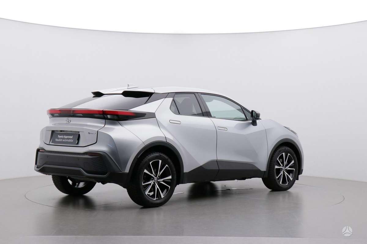 Toyota C-HR - 2