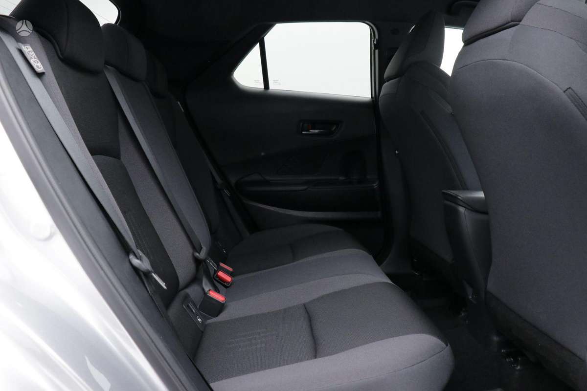Toyota C-HR - 9