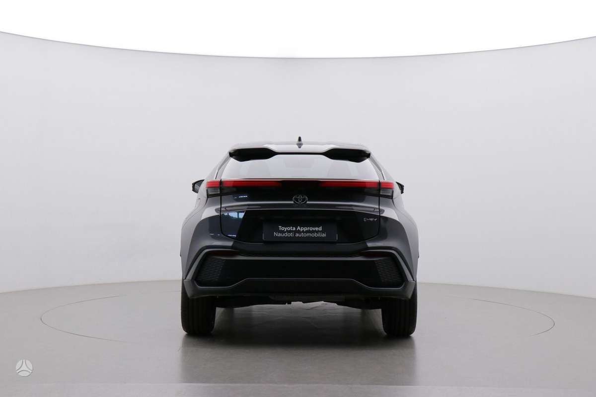 Toyota C-HR - 5