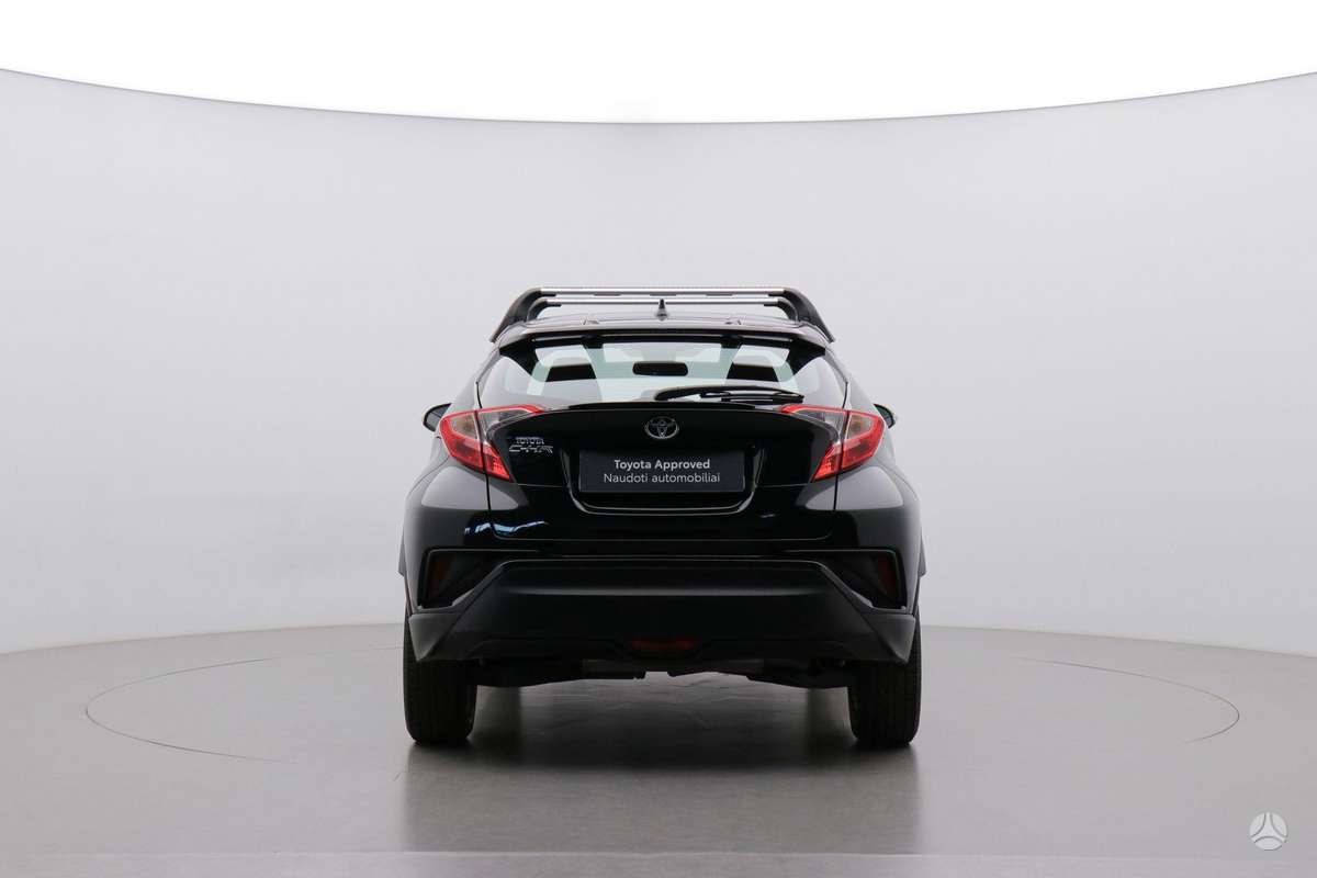 Toyota C-HR - 5
