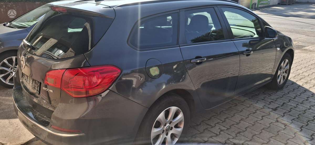 Opel Astra Vokiška