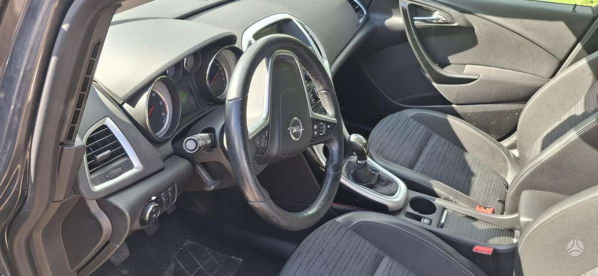 Opel Astra Vokiška