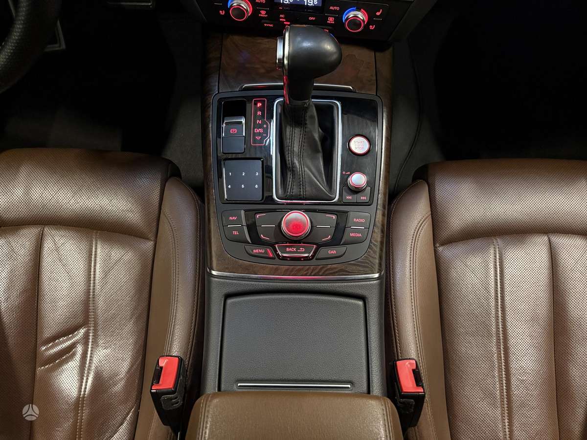Audi A7, 3.0 l., Седан