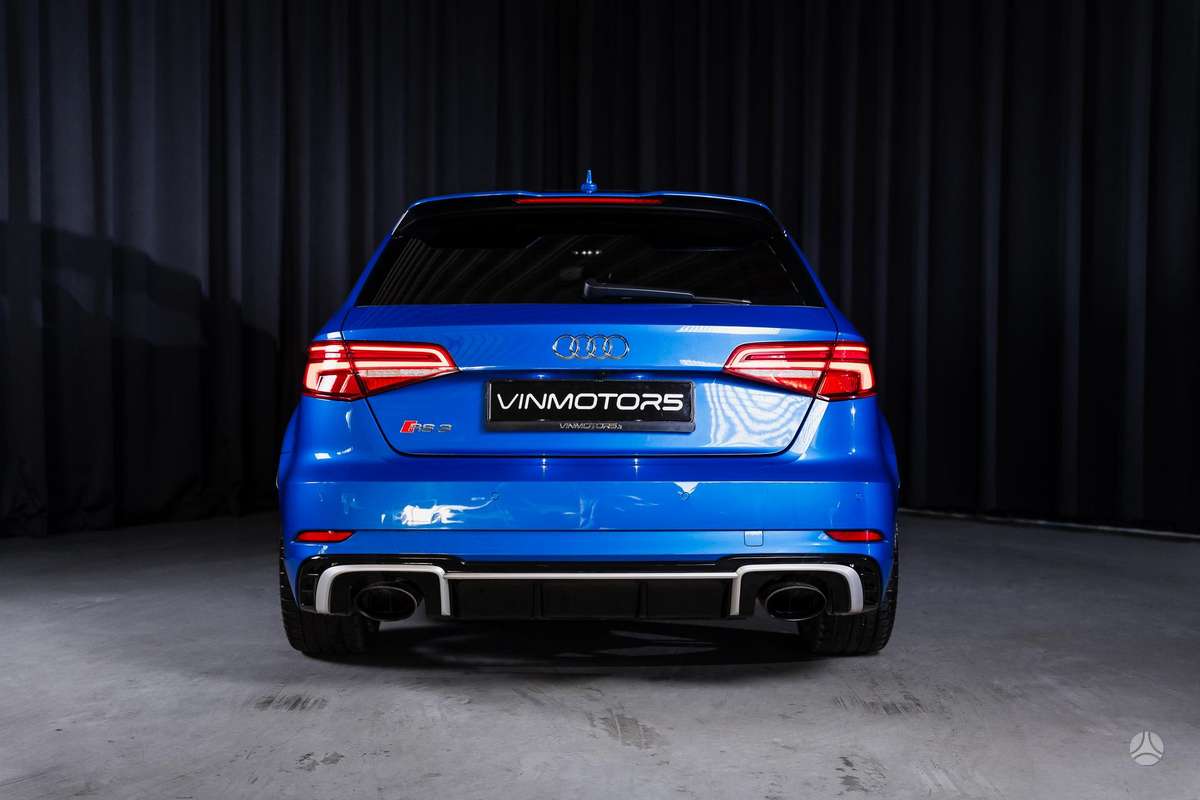 Audi RS 3, 2.5 l., Хэтчбек