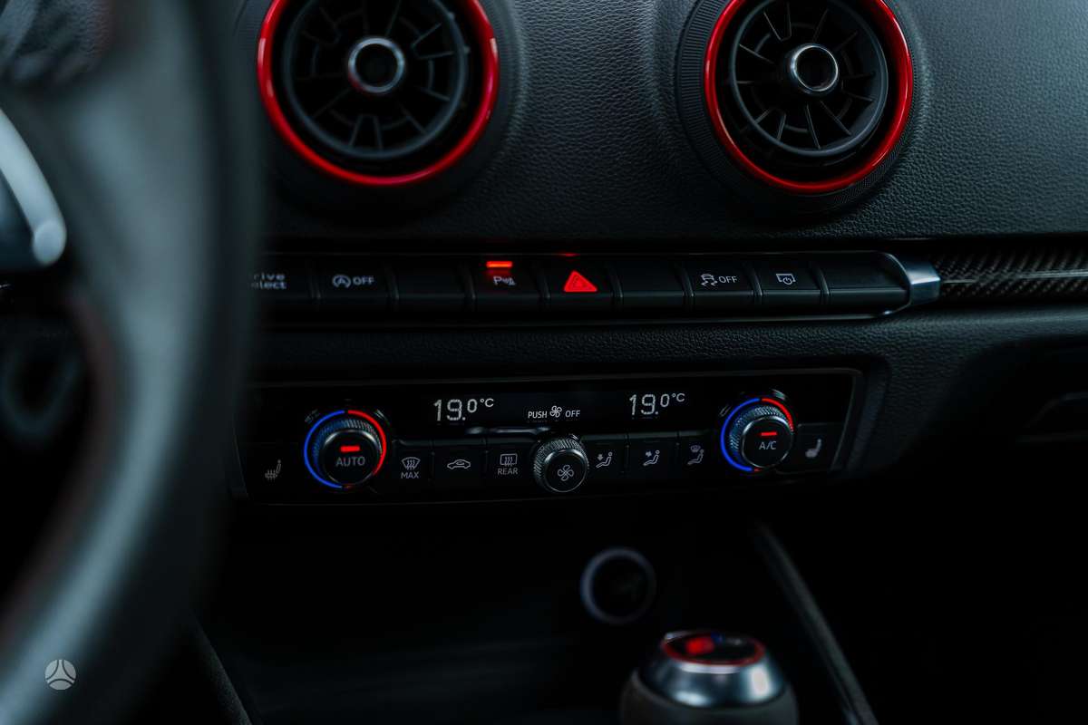 Audi RS 3, 2.5 l., hatchback