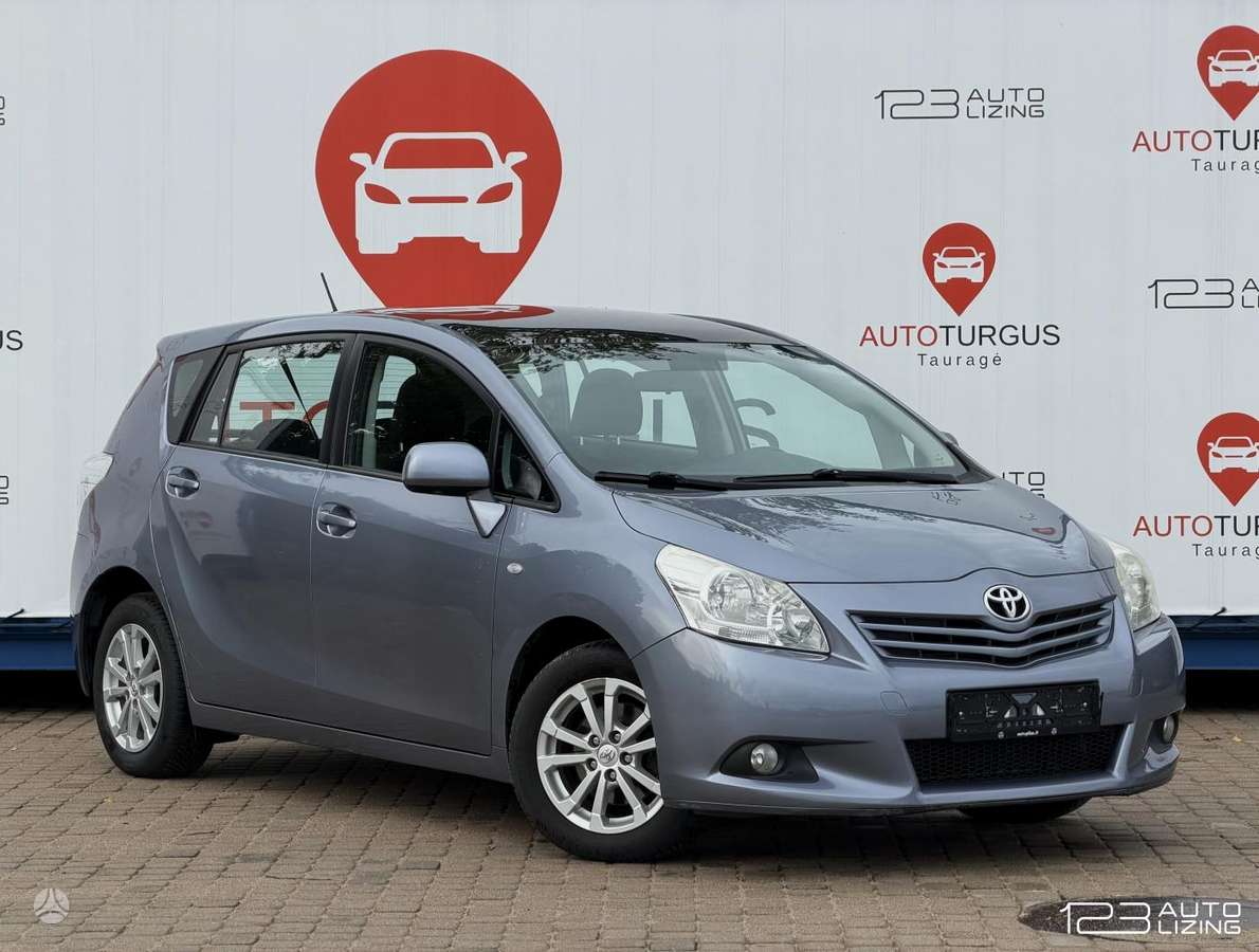 Toyota Verso - 4