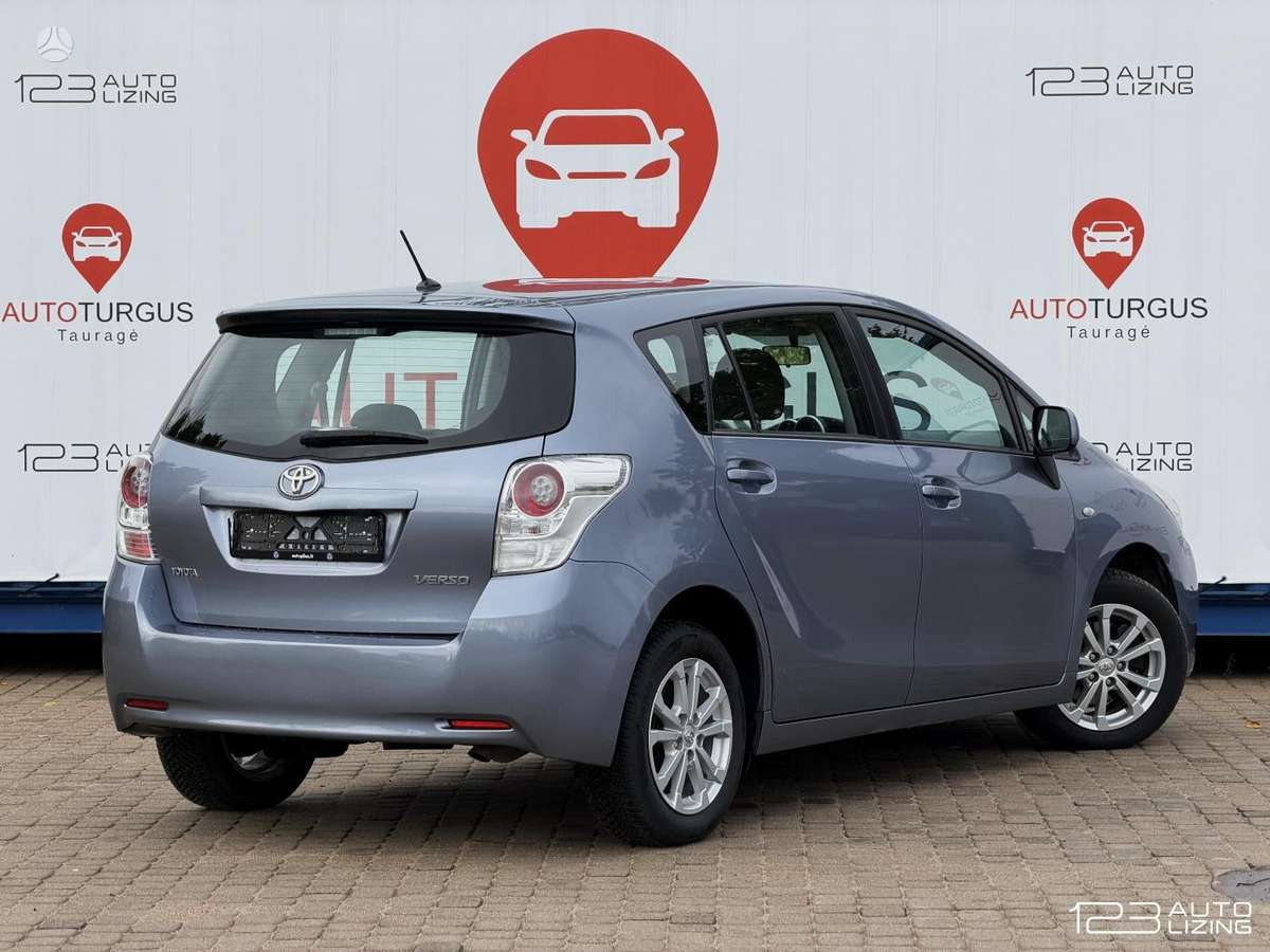 Toyota Verso - 8