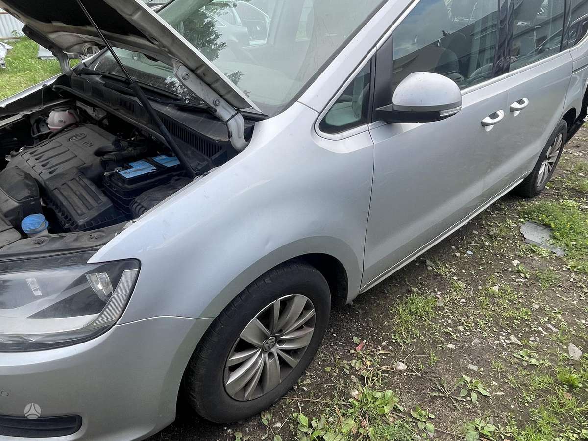 Volkswagen Sharan dalimis