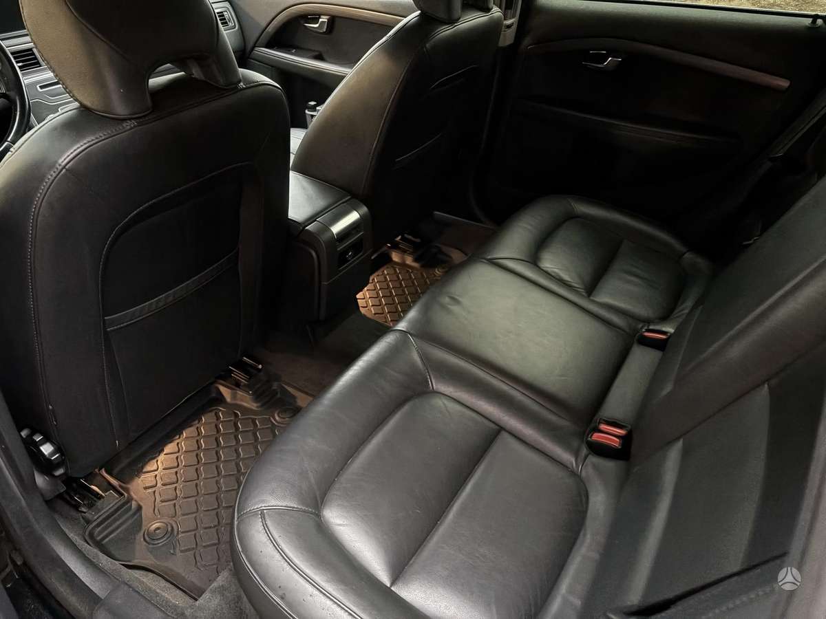Volvo V70, 2.0 l., Универсал