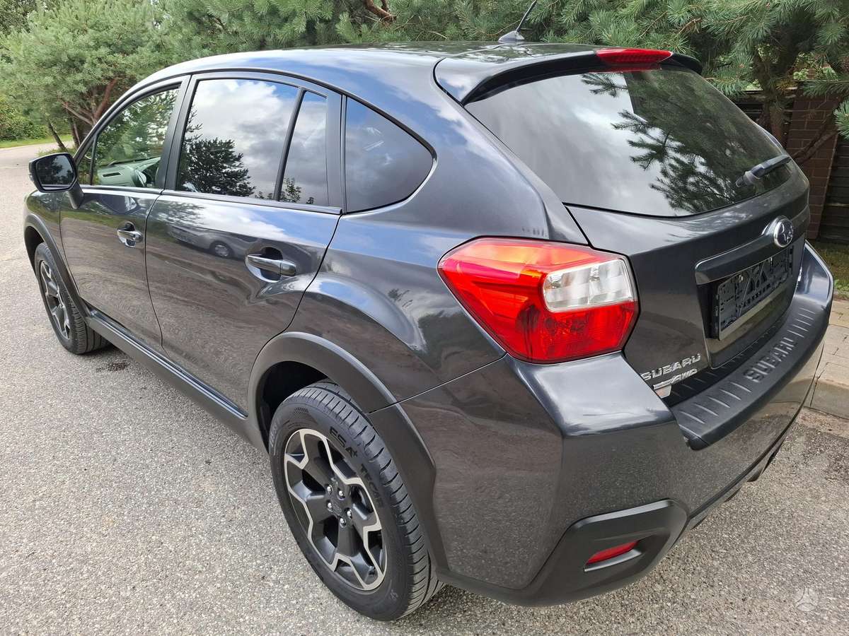 Subaru XV, 2.0 l., Хэтчбек
