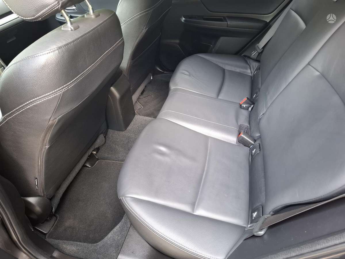 Subaru XV, 2.0 l., Хэтчбек