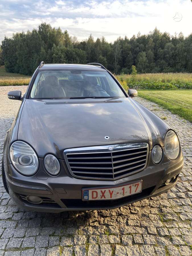 Mercedes-Benz E220, 2.2 l., universalas