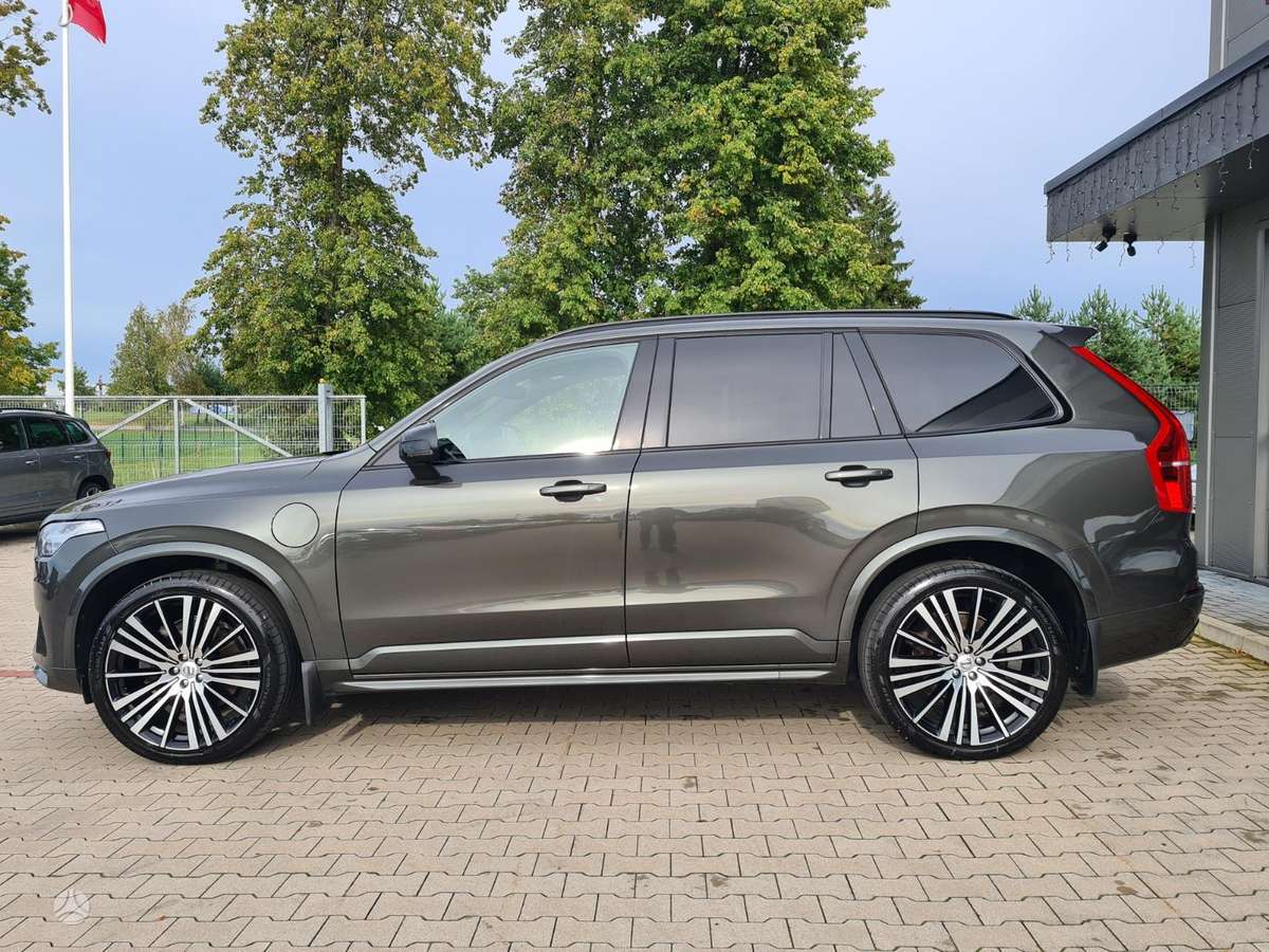 Volvo XC90 - 5
