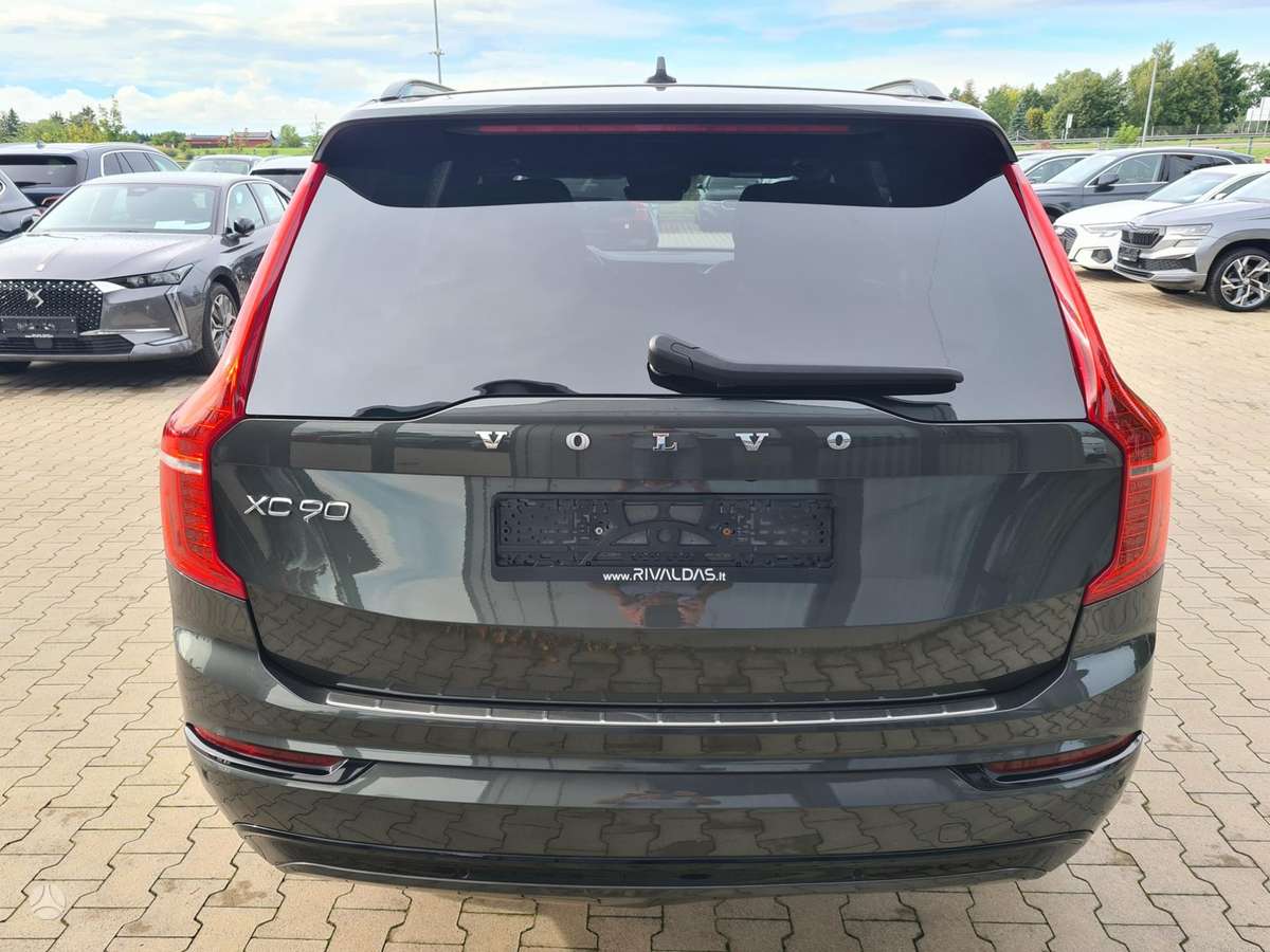 Volvo XC90 - 7