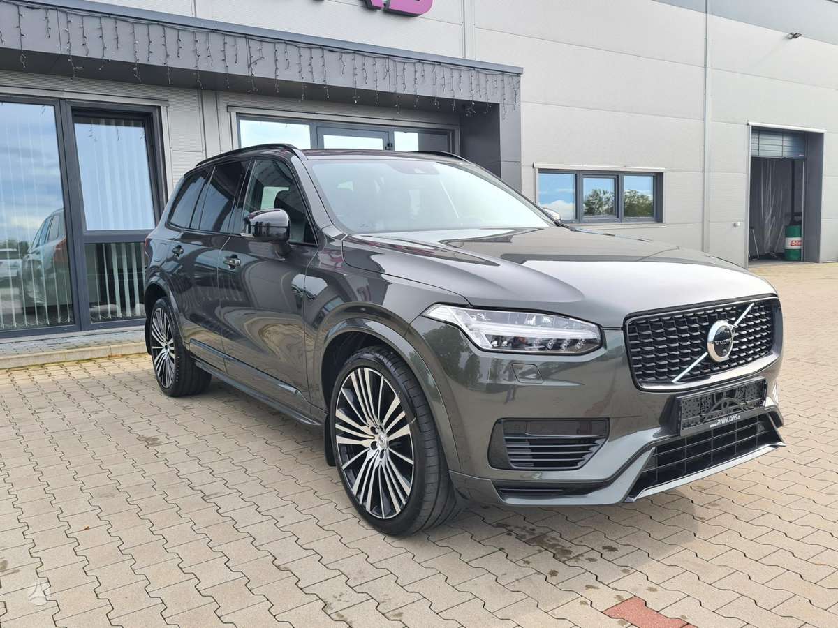 Volvo XC90 - 2