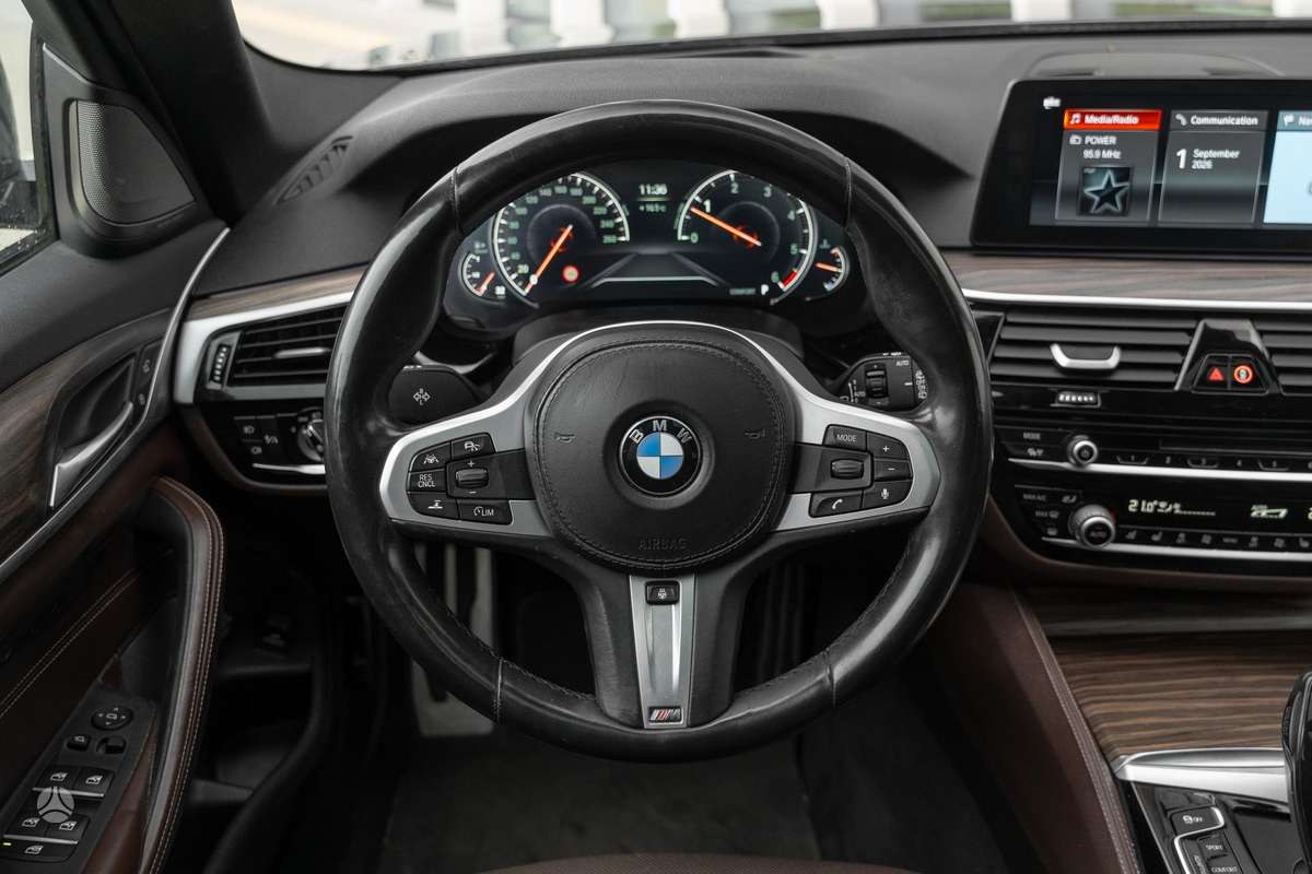 BMW 540, 3.0 l., universalas