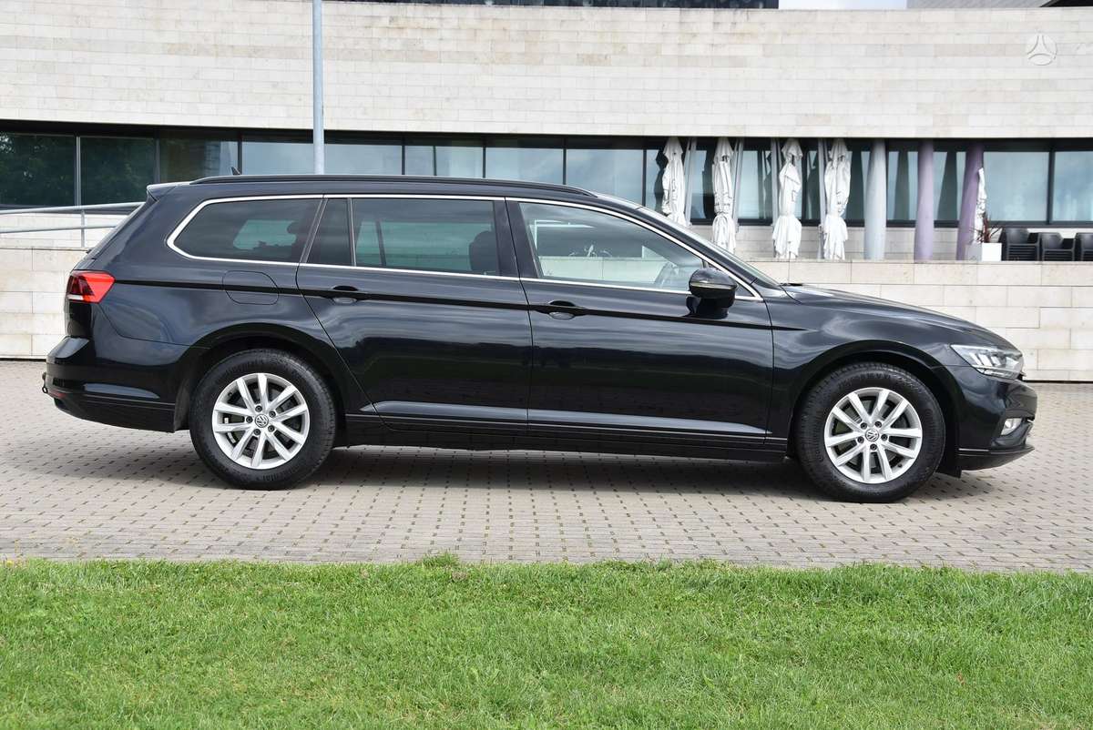 Volkswagen Passat - 3