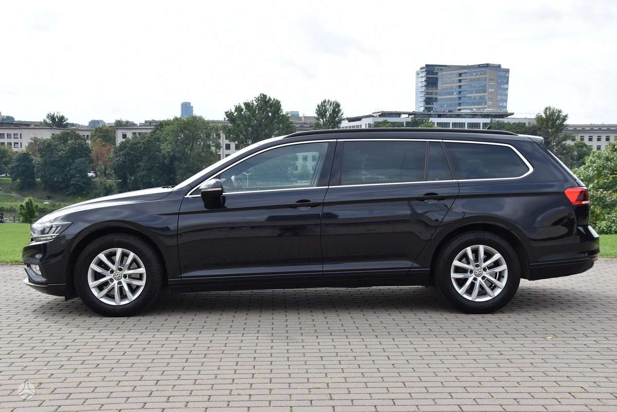 Volkswagen Passat - 8