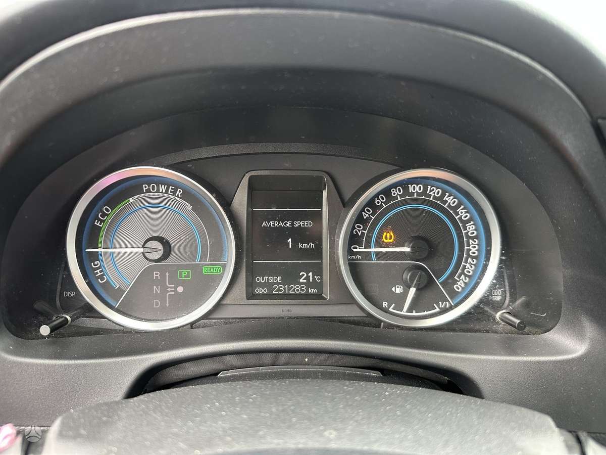 Toyota Auris - 8