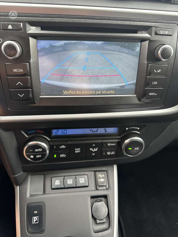 Toyota Auris - 9
