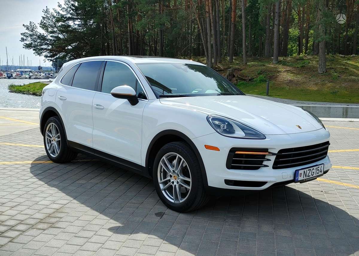 Porsche Cayenne - 2