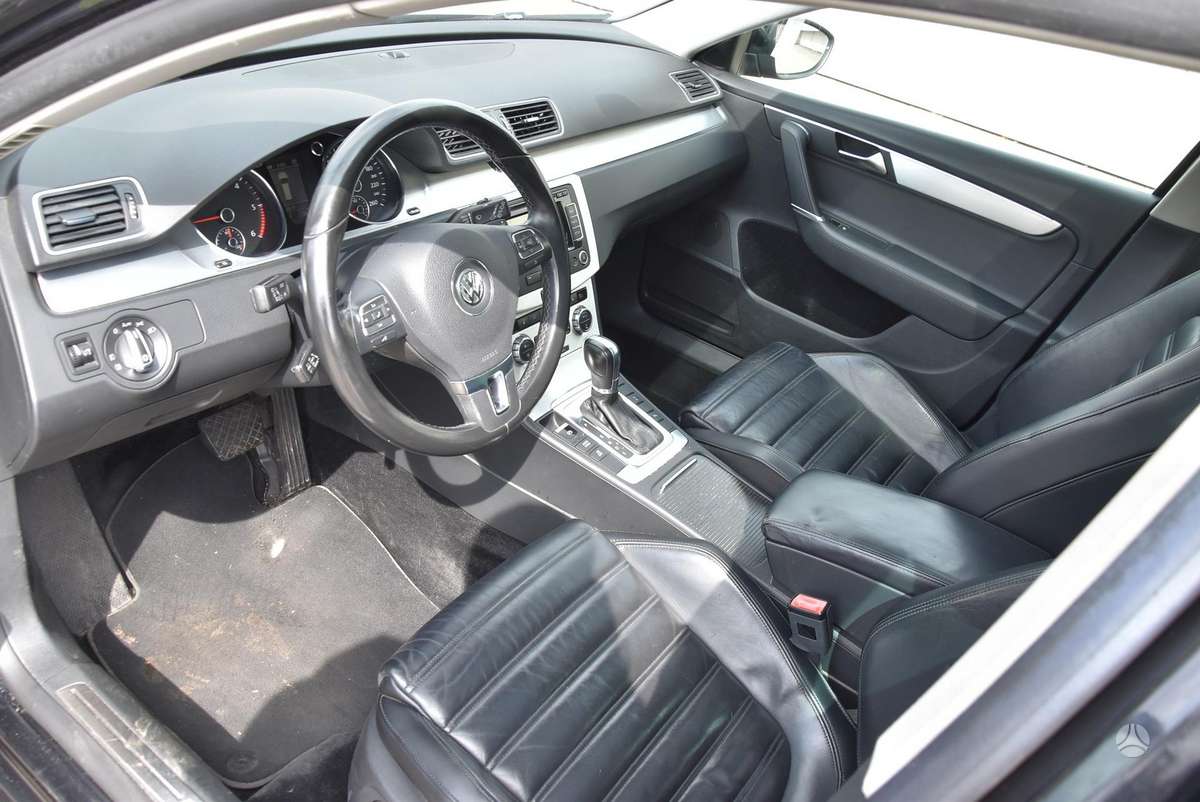 Volkswagen Passat, 2.0 l., Универсал