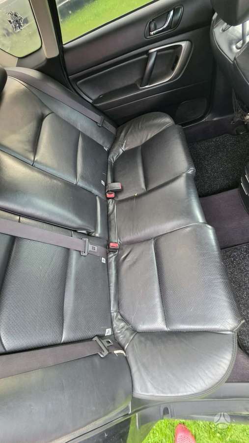 Subaru Legacy - 4