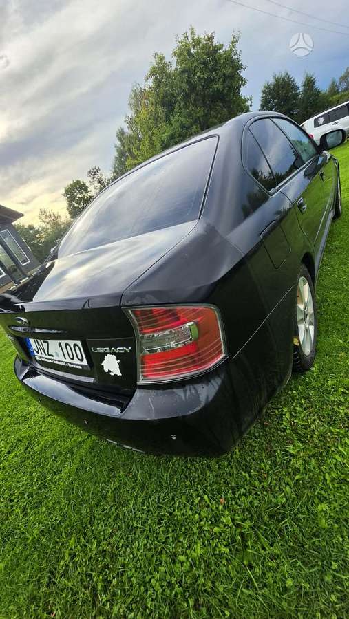 Subaru Legacy - 11