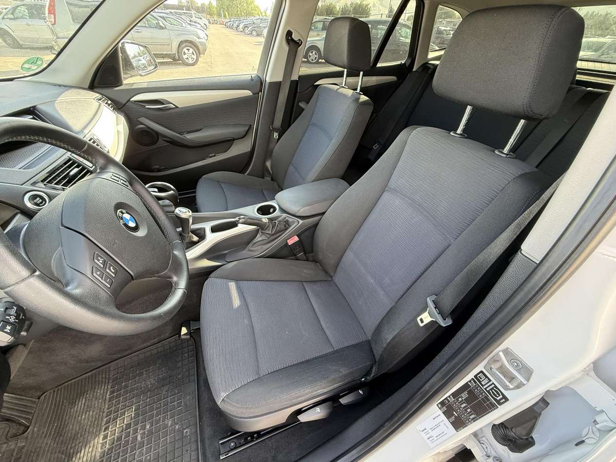 BMW X1, 2.0 l., Хэтчбек