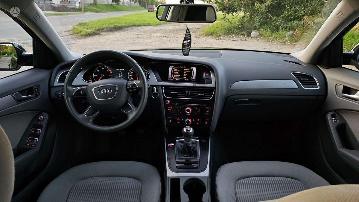 Audi A4, 2.0 l., Универсал