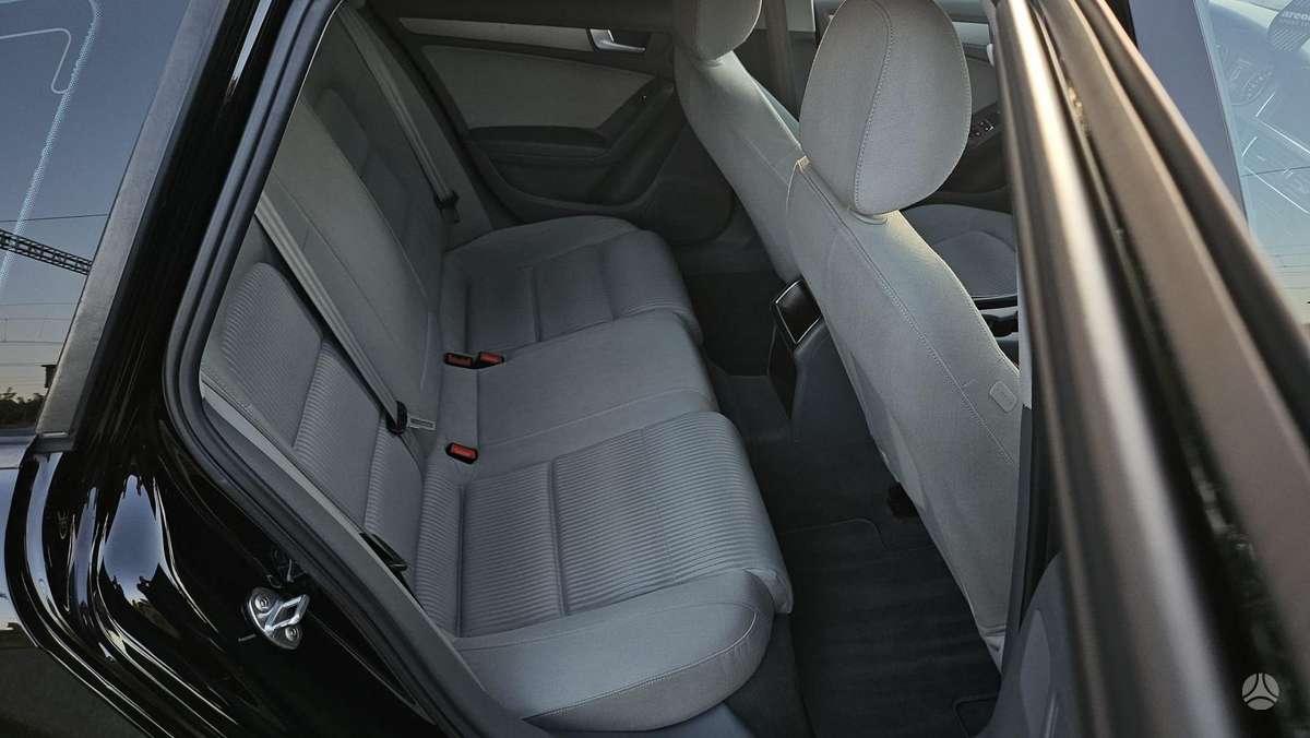 Audi A4, 2.0 l., Универсал
