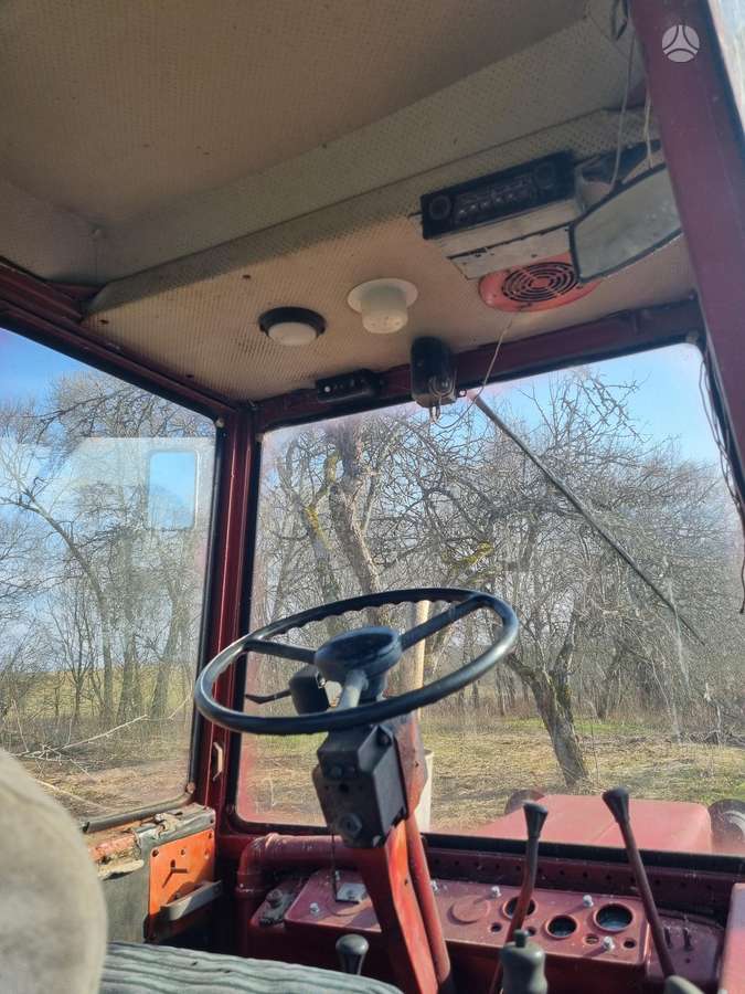 T T 25 a, tractors